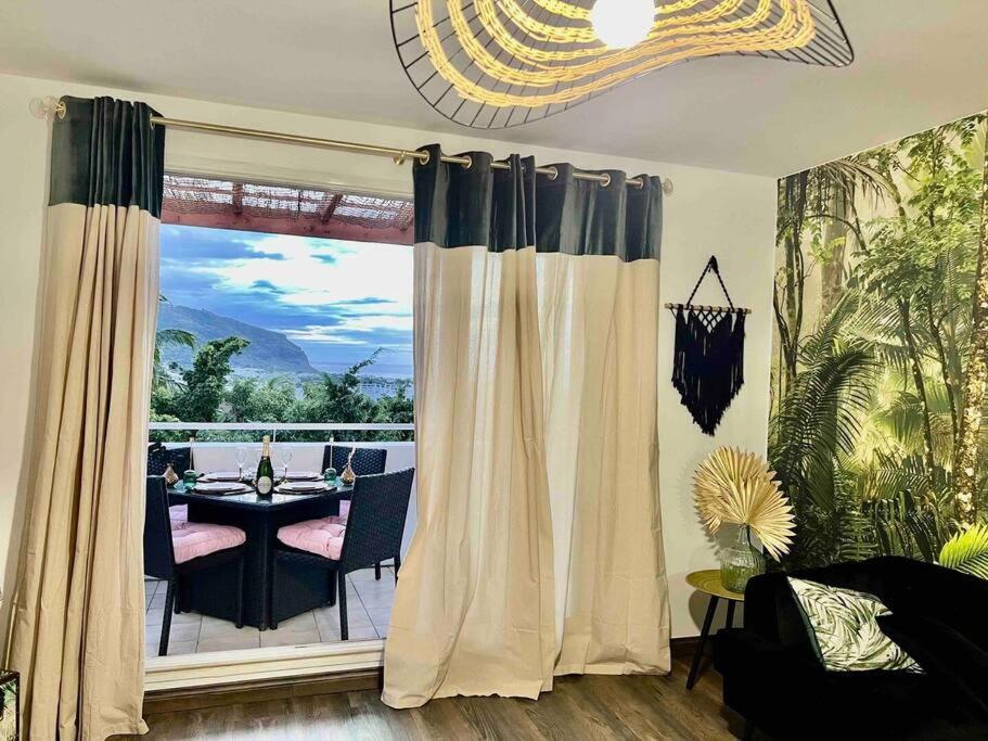 Tropic Emerald - Magnifique T2 Vue Mer Saint-Denis Exterior foto